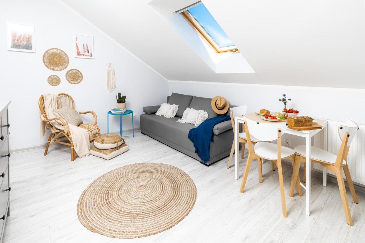 Wypocznij Apartamenty ยาสต์เชอเบีย กูรา ภายนอก รูปภาพ